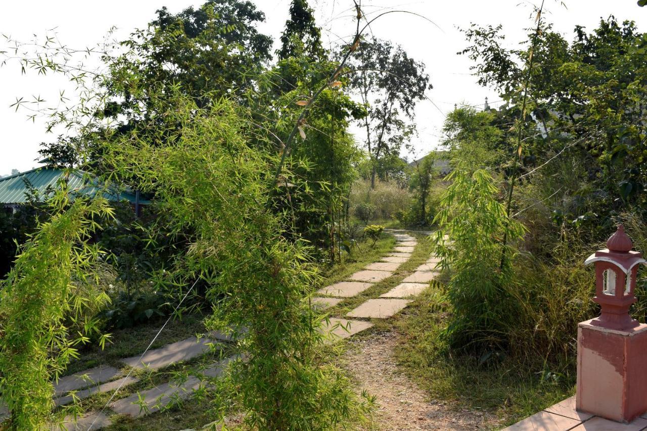 The Sky Imperial Jungle Camp Resort Kumbhalgarh Buitenkant foto